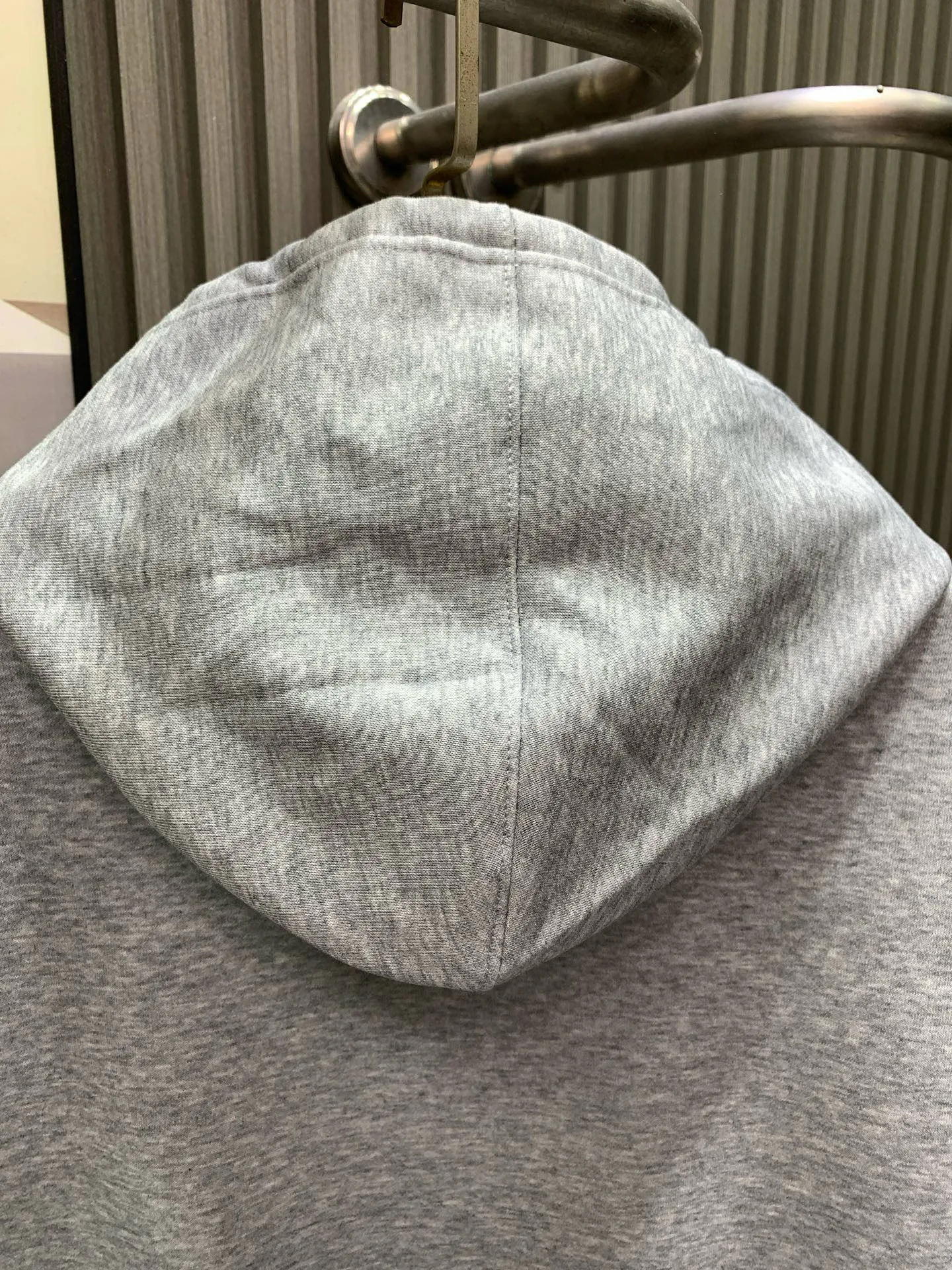 🅿️280 🀄️ Louis Vuitton Louis Vuitton Louis Vuitton 25ssIv paper airplane master design trendy brand new printed round neck sweatshirt autumn and winter 400 grams of pure cotton ➕ silver fox velvet New trendy classic sweatshirt Exquisite tailoring High-quality craftsmanship Made of custom-woven and dyed pure cotton fabric about 400 grams of pure cotton sweatshirt fabric Pattern imported digital printing technology Durable and washable, long-wearing without deformation Micro wide and versatile, the latest brick cabinets for men and women are synchronized, os dropped shoulder version, fashionable and individual, super versatile and good-looking, very suitable for both men and women, a must-have style, tag collar, washed wheat, complete with three labels